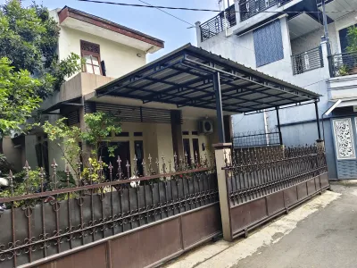 Rumah Tinggal+ 6 Kt Kost, Atlas Dalam, Antapani, Bandung