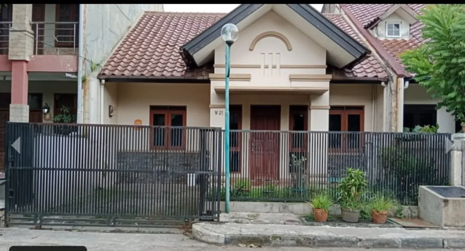 Komp. Aria Graha Soekarno- Hatta, Bandung