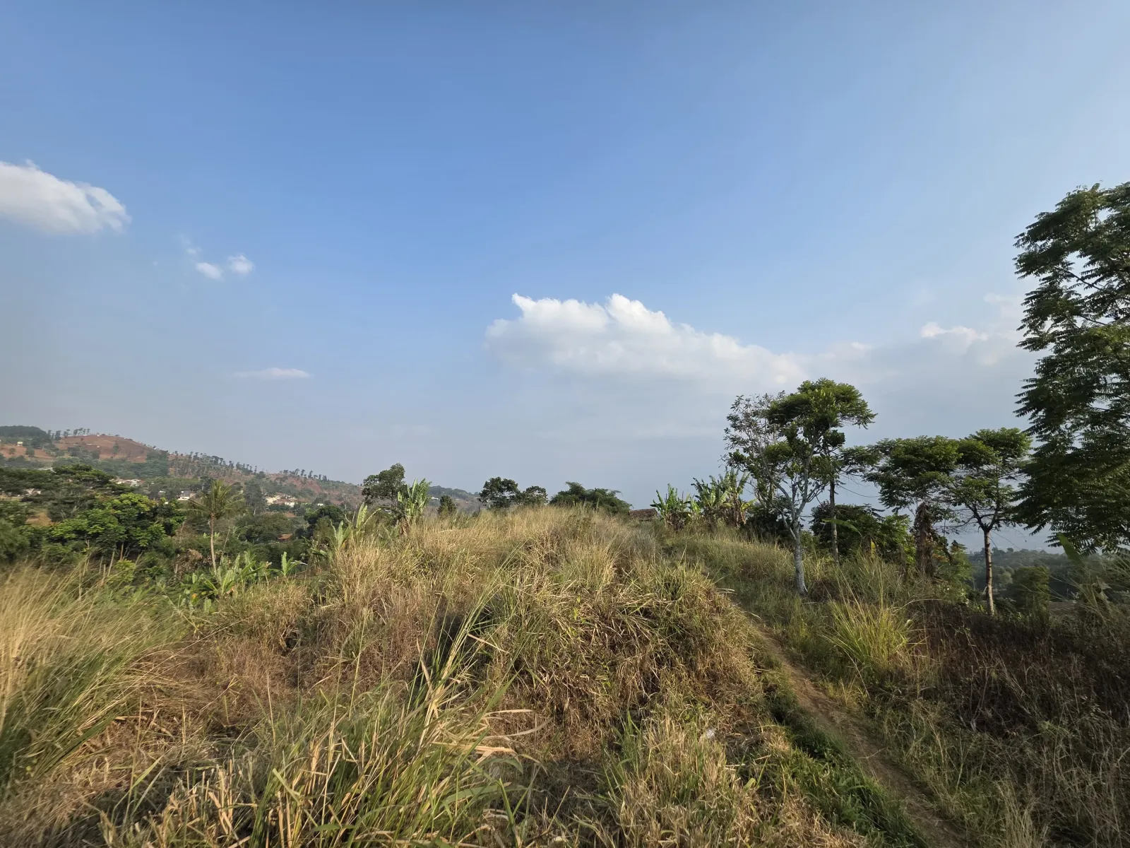 Tanah Cimenyan Dekat, Caringin Tilu( Cantik) Bandung